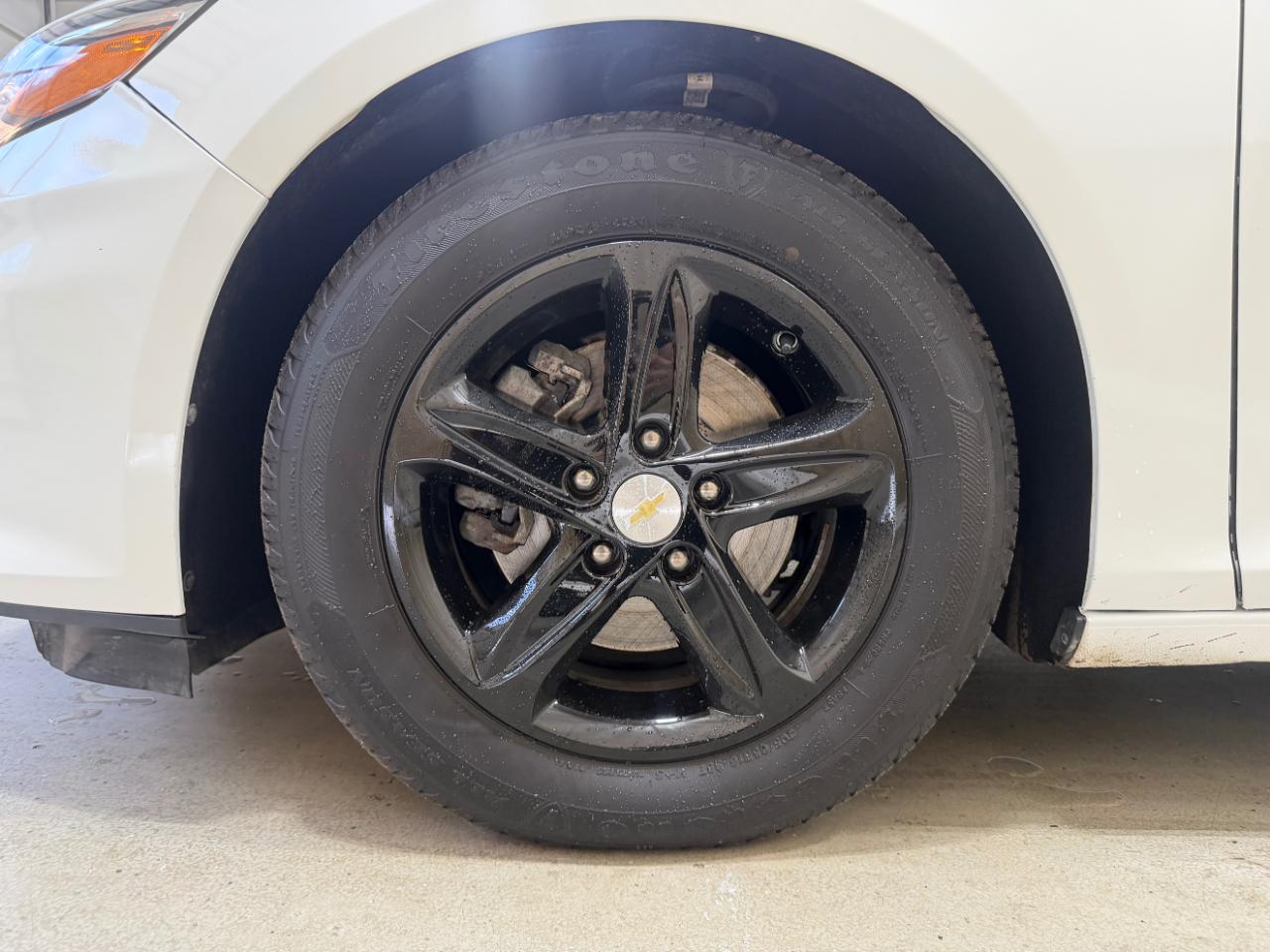 Chevrolet Malibu 4dr Sdn LS w/1FL 2022