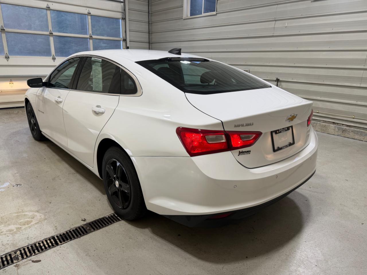 Chevrolet Malibu 4dr Sdn LS w/1FL 2022