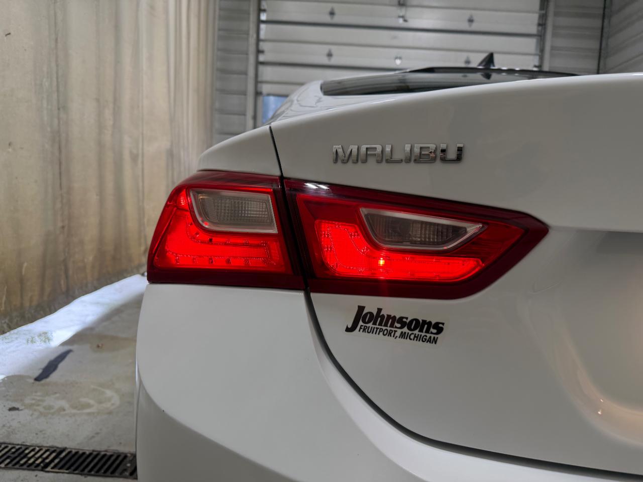 Chevrolet Malibu 4dr Sdn LS w/1FL 2022