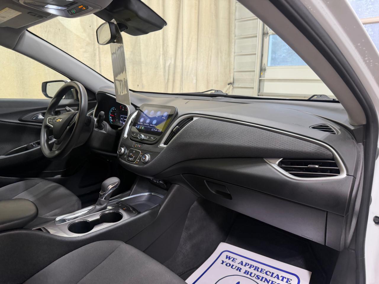 Chevrolet Malibu 4dr Sdn LS w/1FL 2022