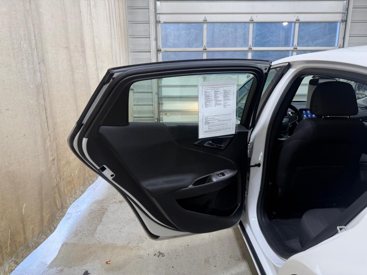 Chevrolet Malibu 4dr Sdn LS w/1FL 2022