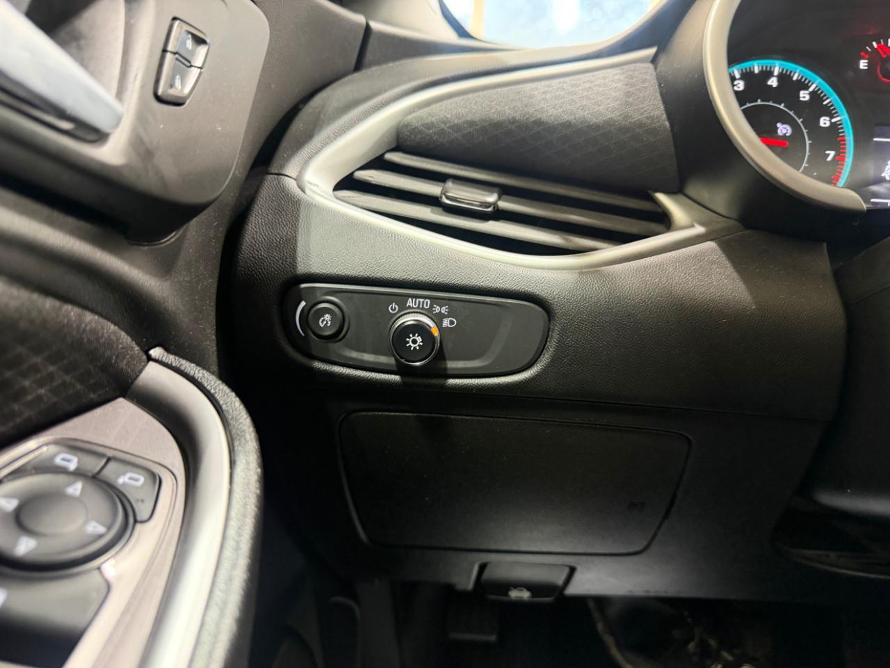 Chevrolet Malibu 4dr Sdn LS w/1FL 2022