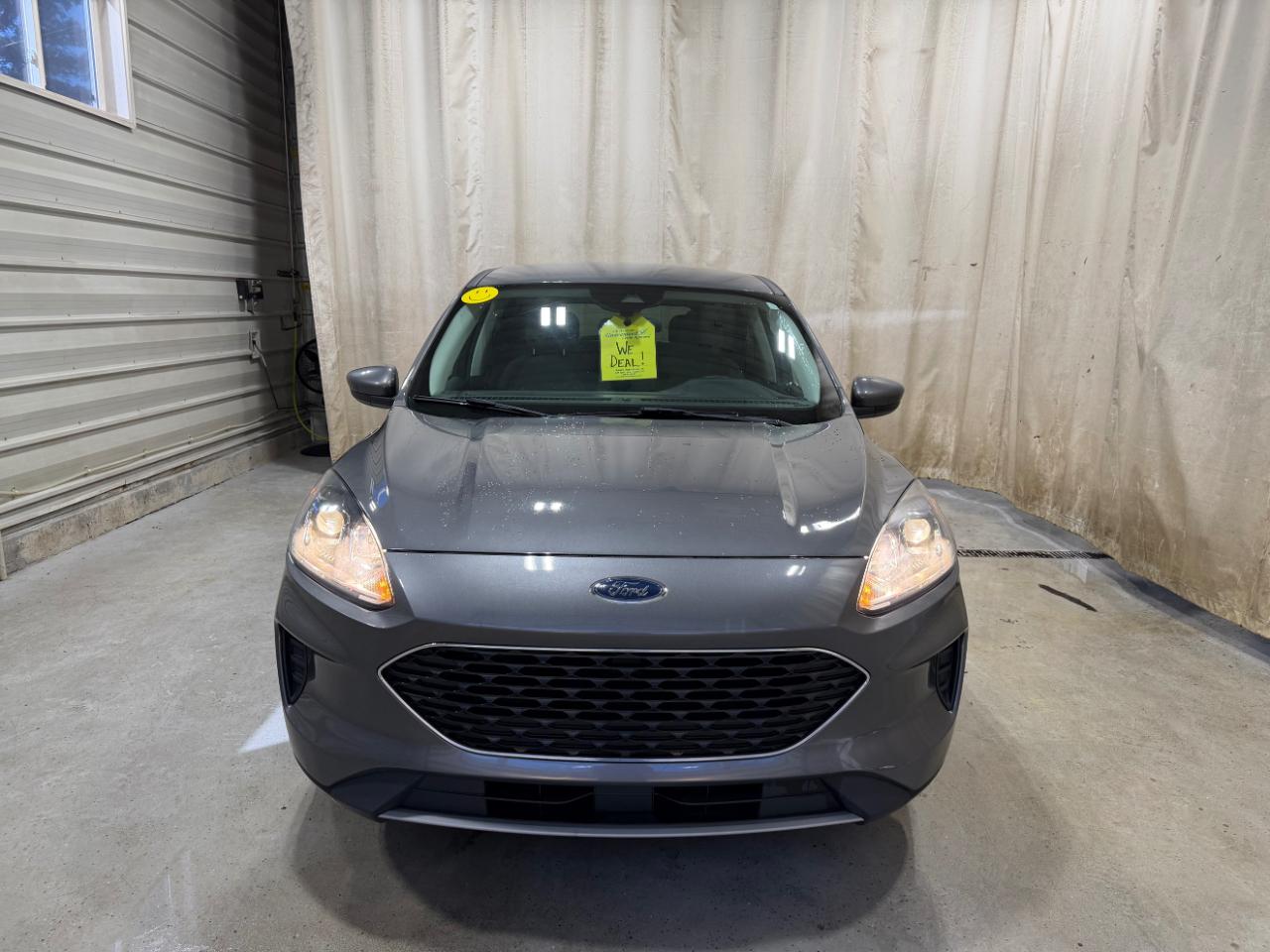 Ford Escape SE Hybrid FWD 2021