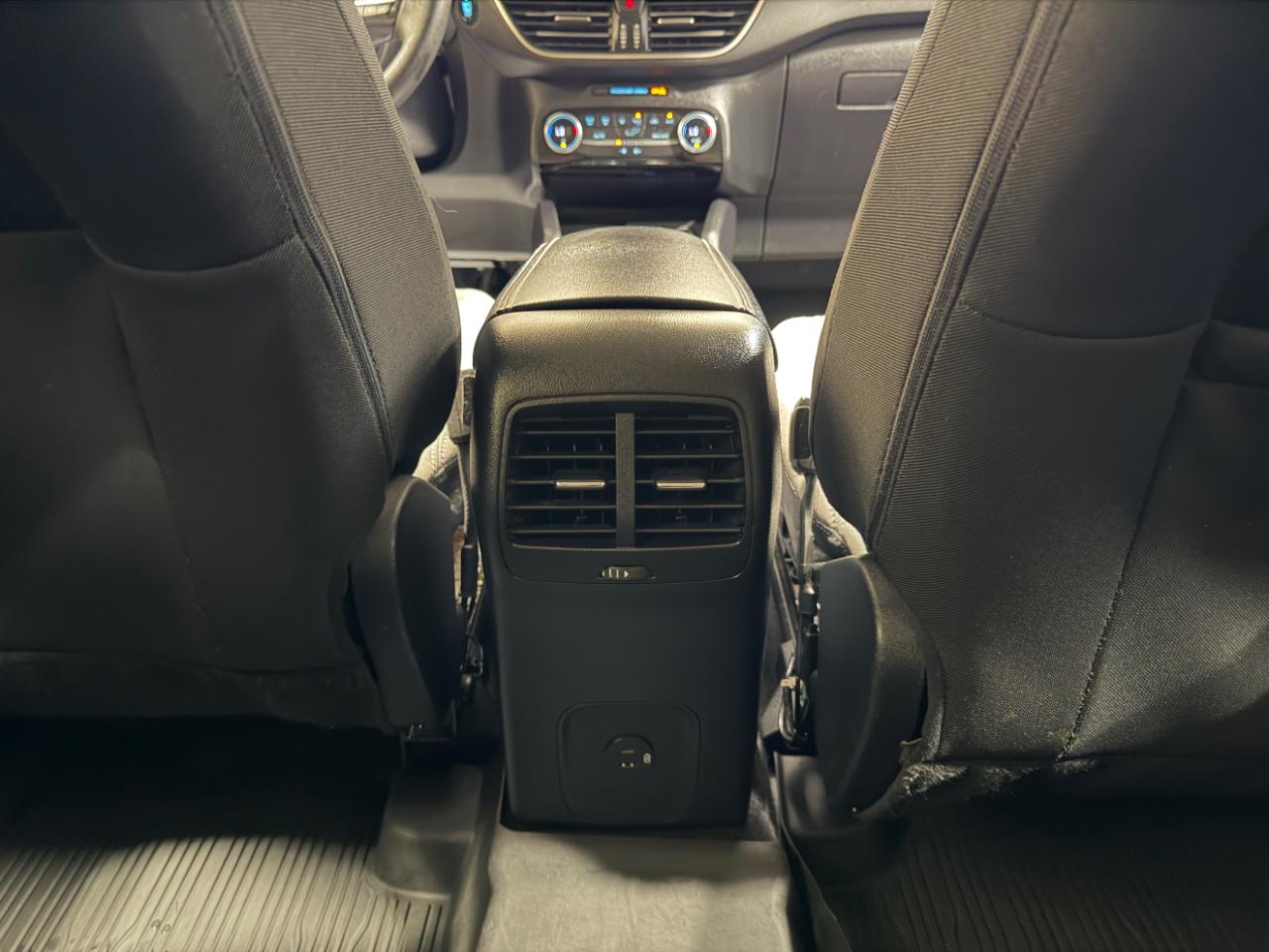Ford Escape SE Hybrid FWD 2021