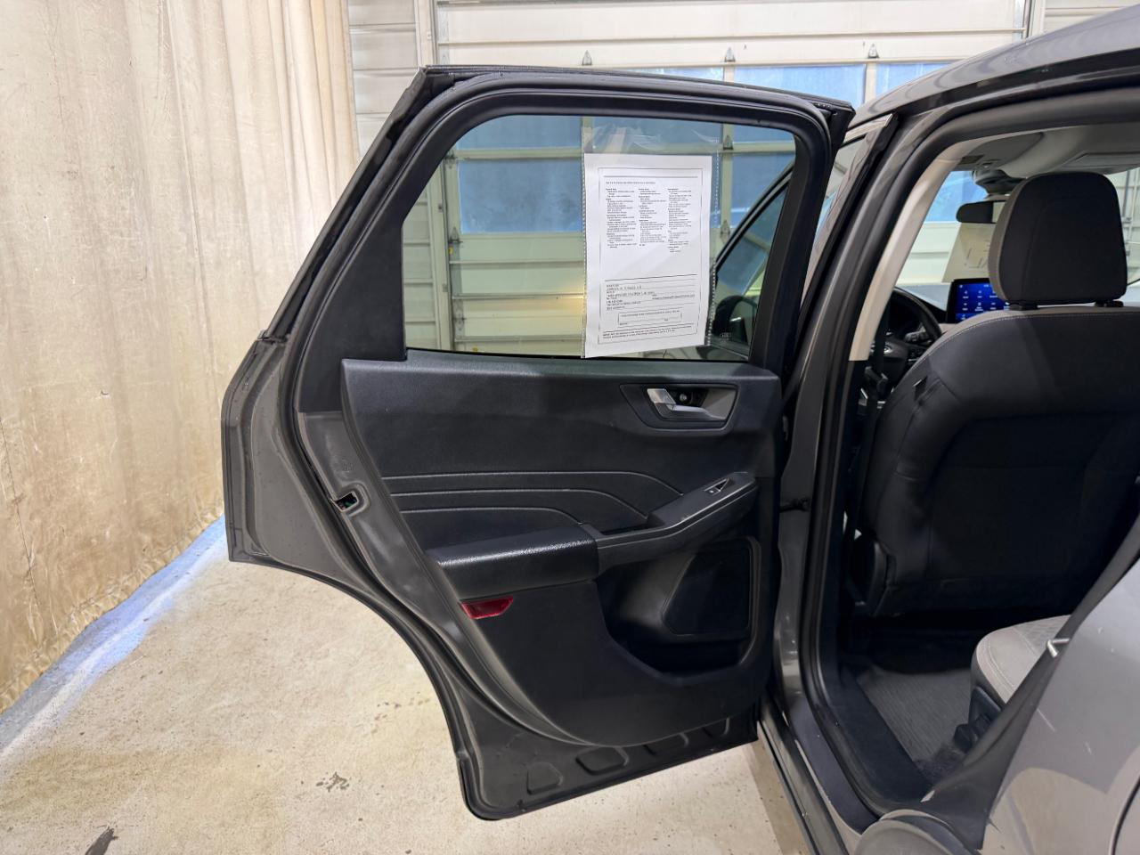 Ford Escape SE Hybrid FWD 2021