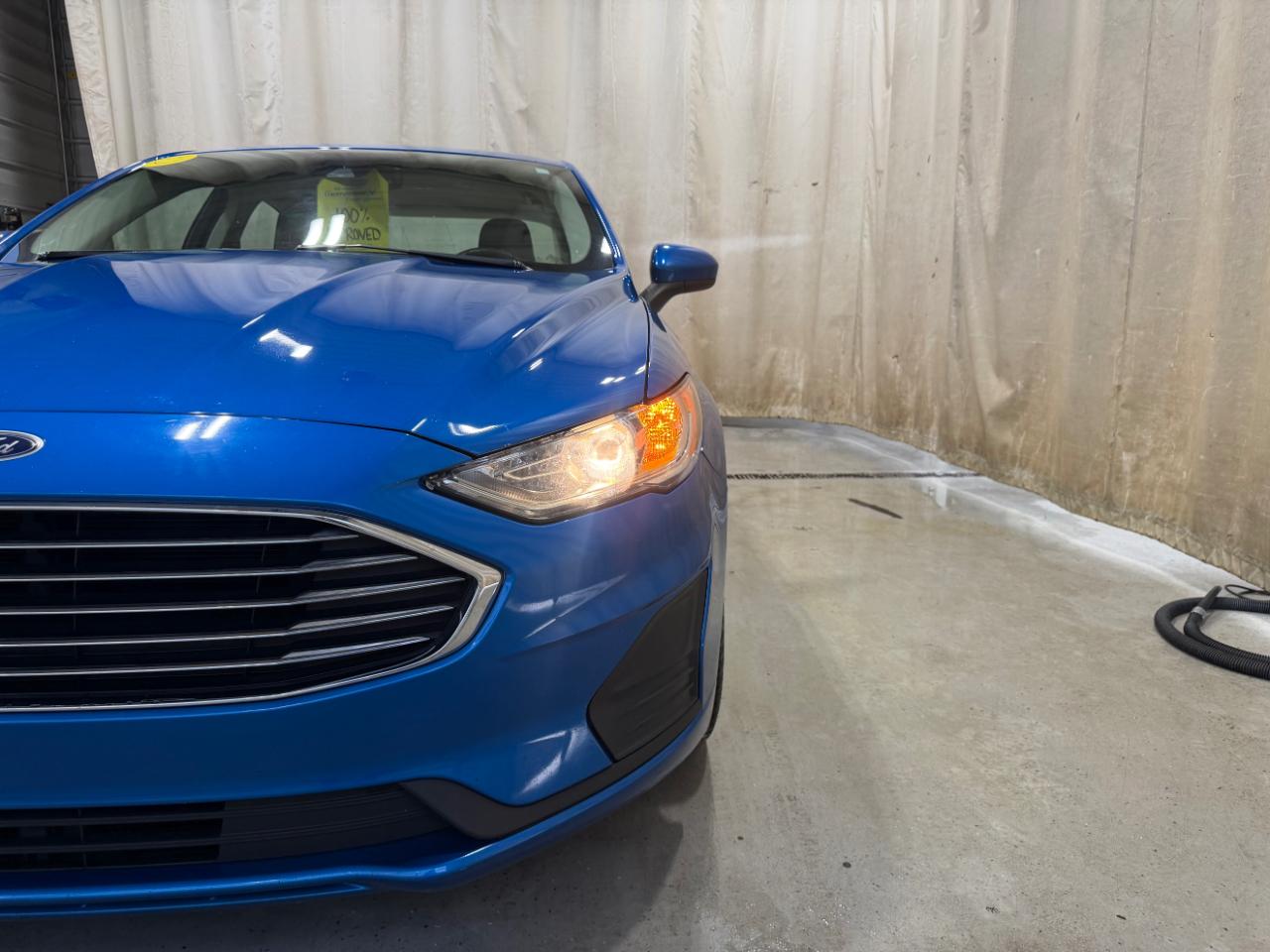 Ford Fusion SE FWD 2020