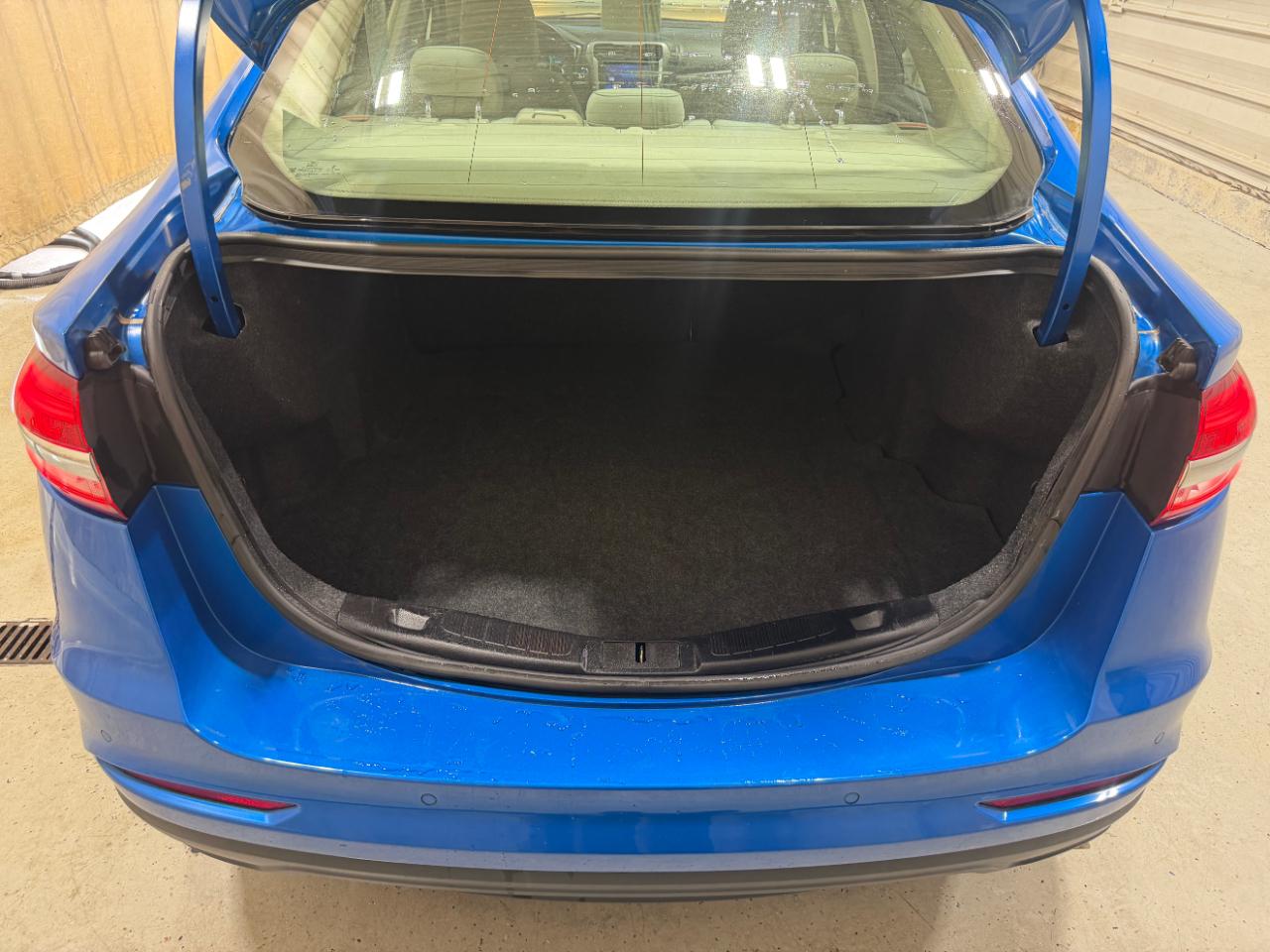 Ford Fusion SE FWD 2020