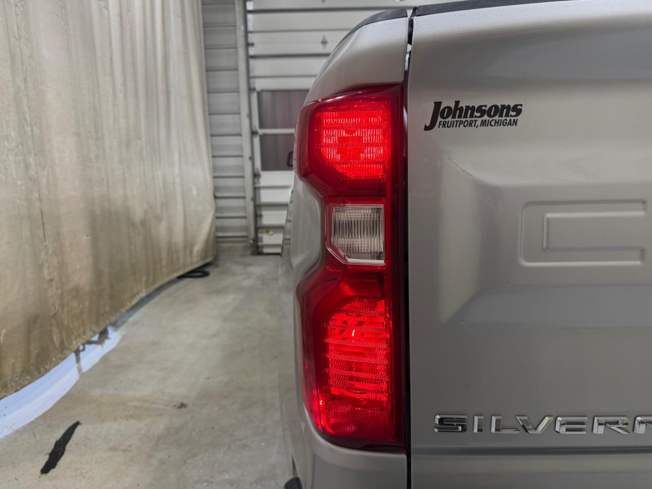 Chevrolet Silverado 1500 4WD Crew Cab 157" LT 2020