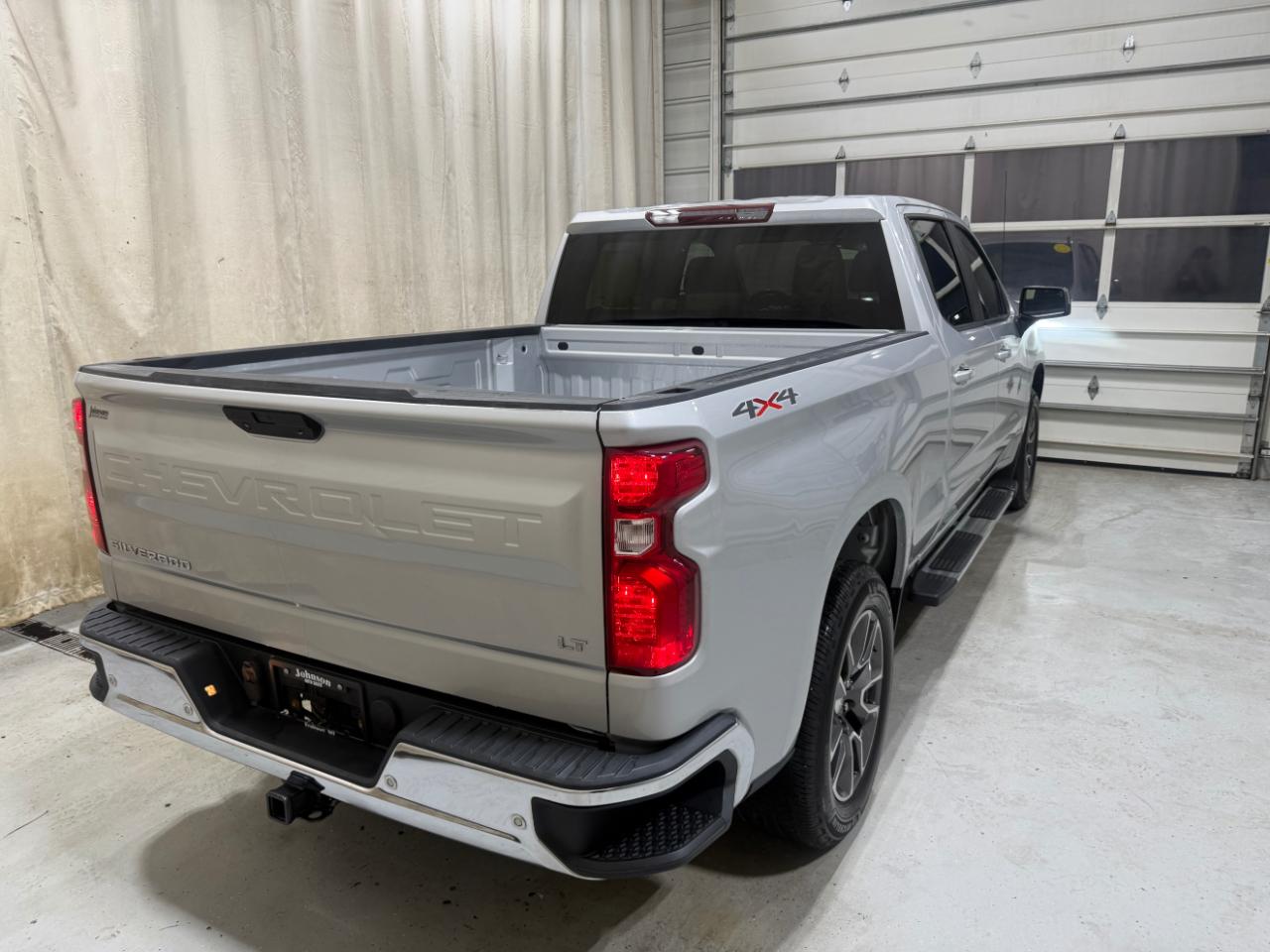 Chevrolet Silverado 1500 4WD Crew Cab 157" LT 2020