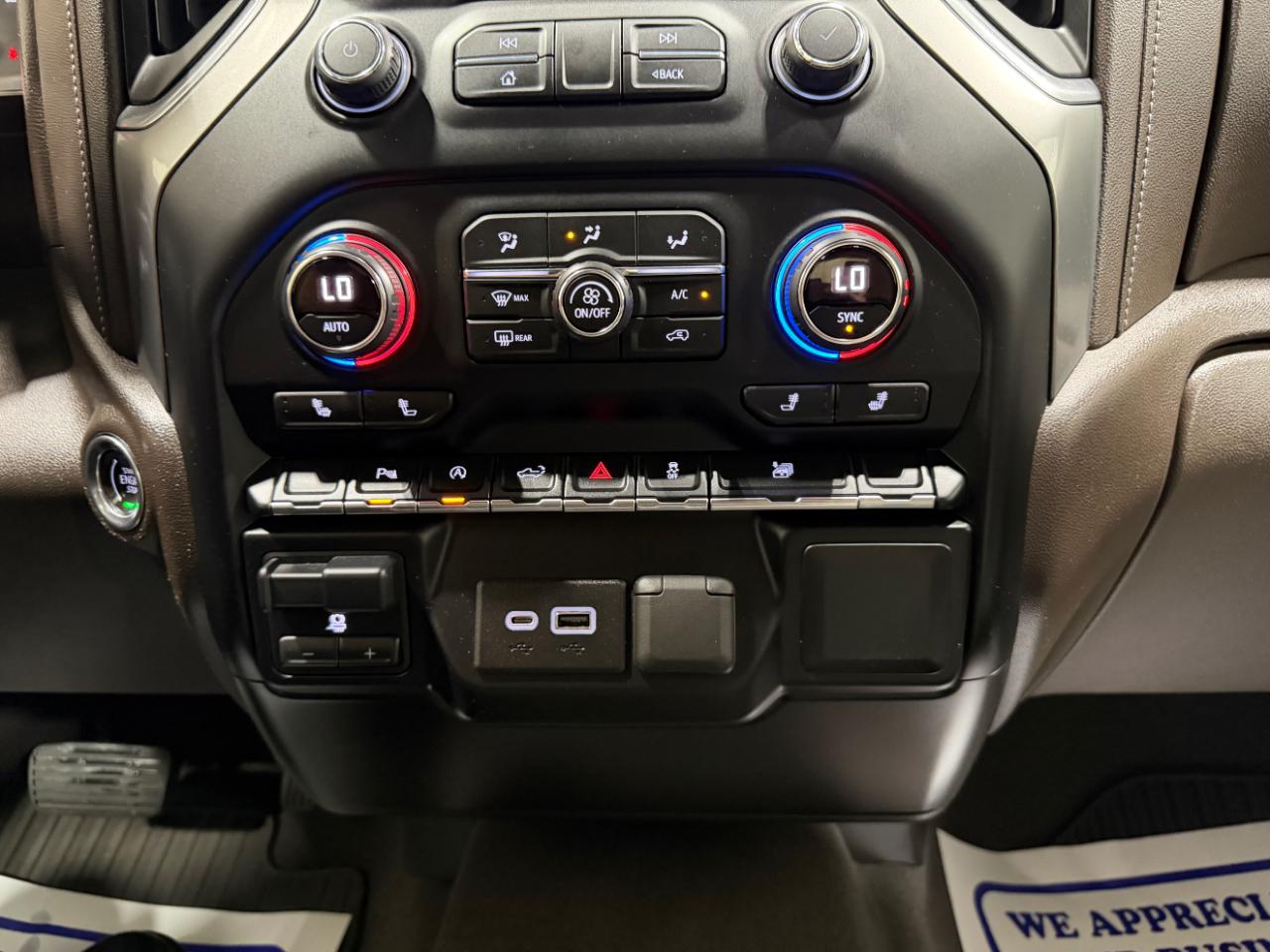 Chevrolet Silverado 1500 4WD Crew Cab 157" LT 2020