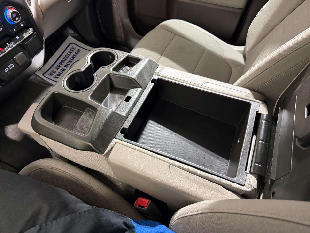 Chevrolet Silverado 1500 4WD Crew Cab 157" LT 2020