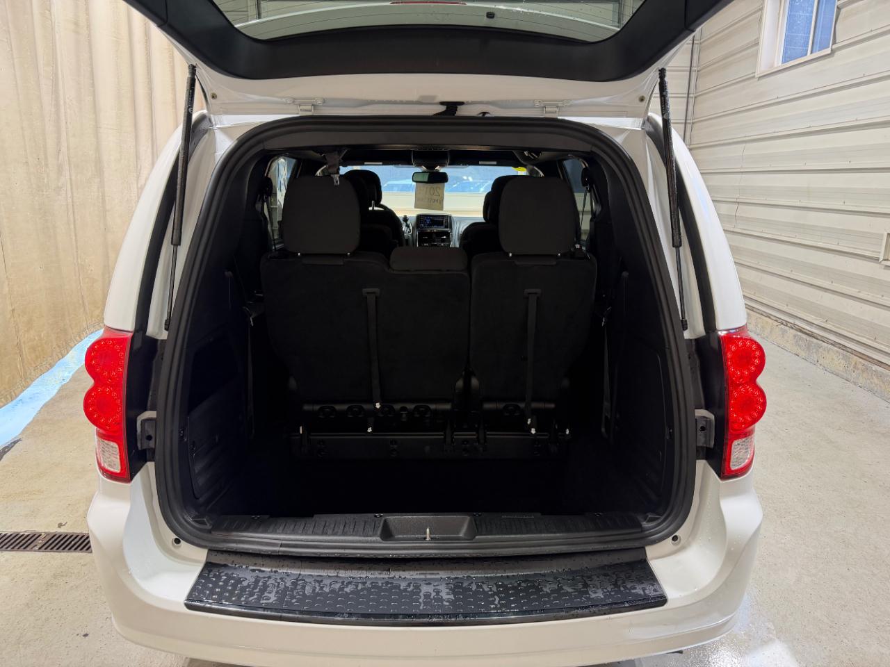 Dodge Grand Caravan SE Plus Wagon 2019