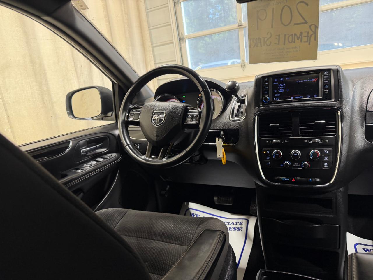 Dodge Grand Caravan SE Plus Wagon 2019