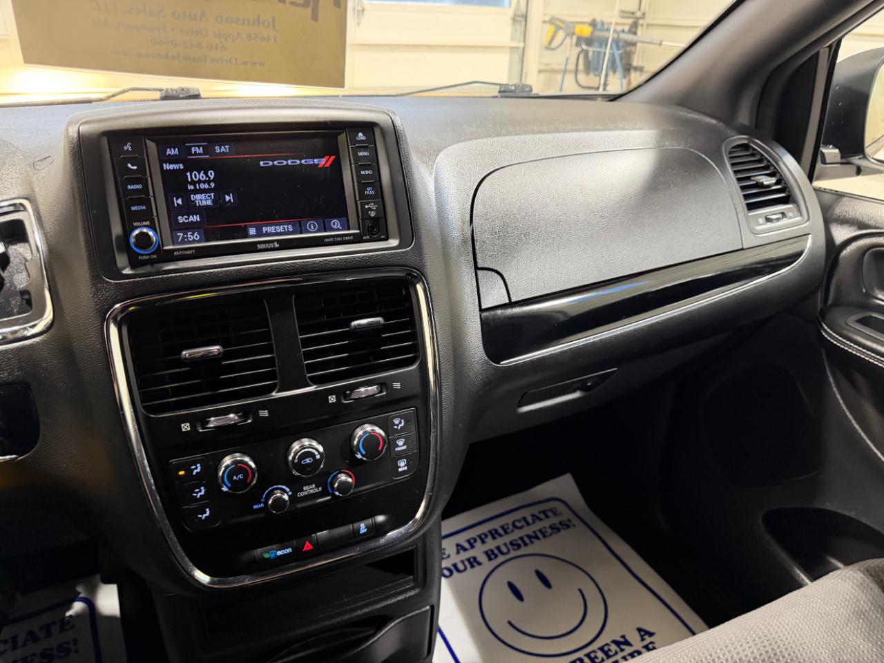 Dodge Grand Caravan SE Plus Wagon 2019