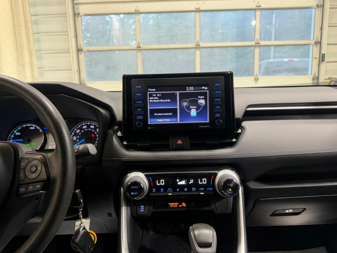 Toyota RAV4 Hybrid LE AWD (Natl) 2022