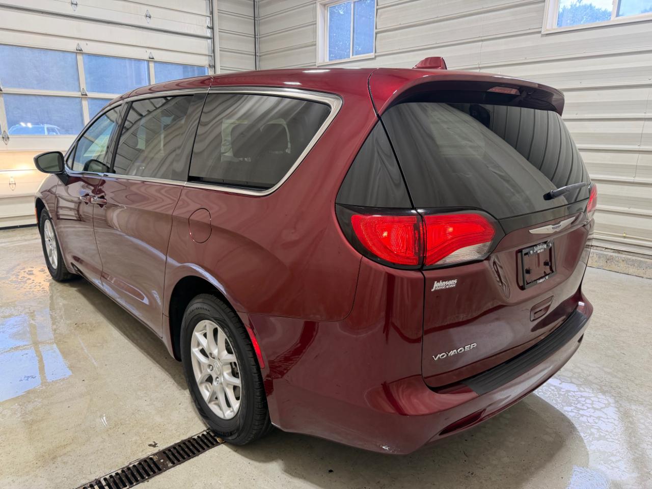 Chrysler Voyager LX FWD 2020