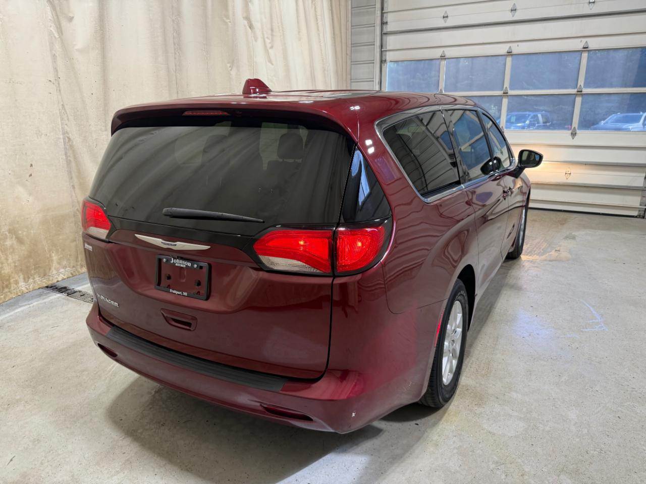Chrysler Voyager LX FWD 2020