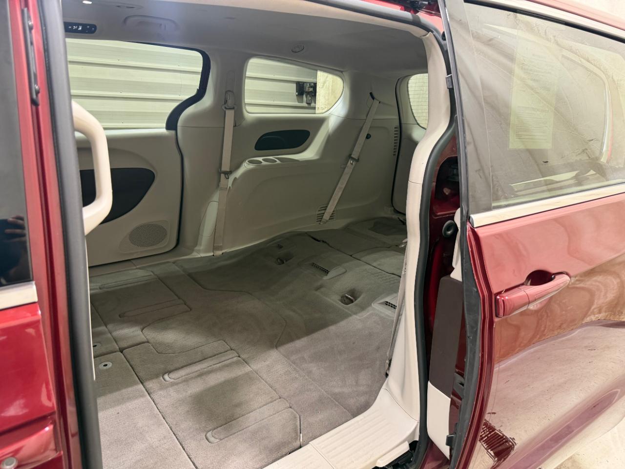 Chrysler Voyager LX FWD 2020