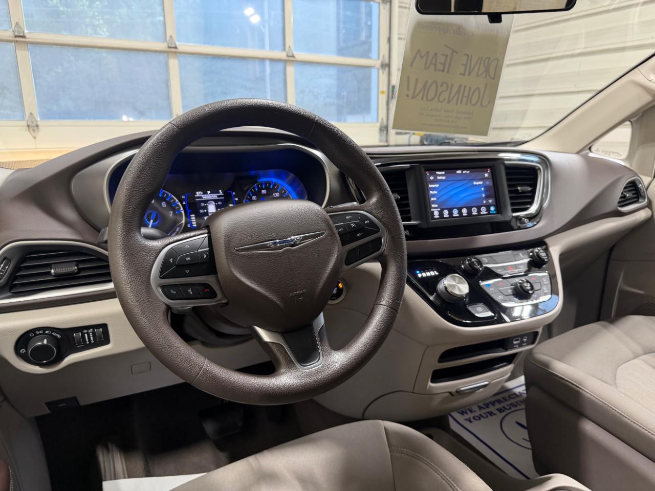 Chrysler Voyager LX FWD 2020