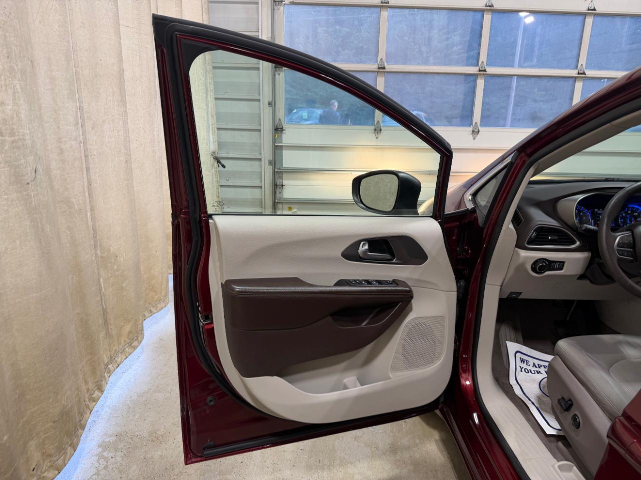 Chrysler Voyager LX FWD 2020