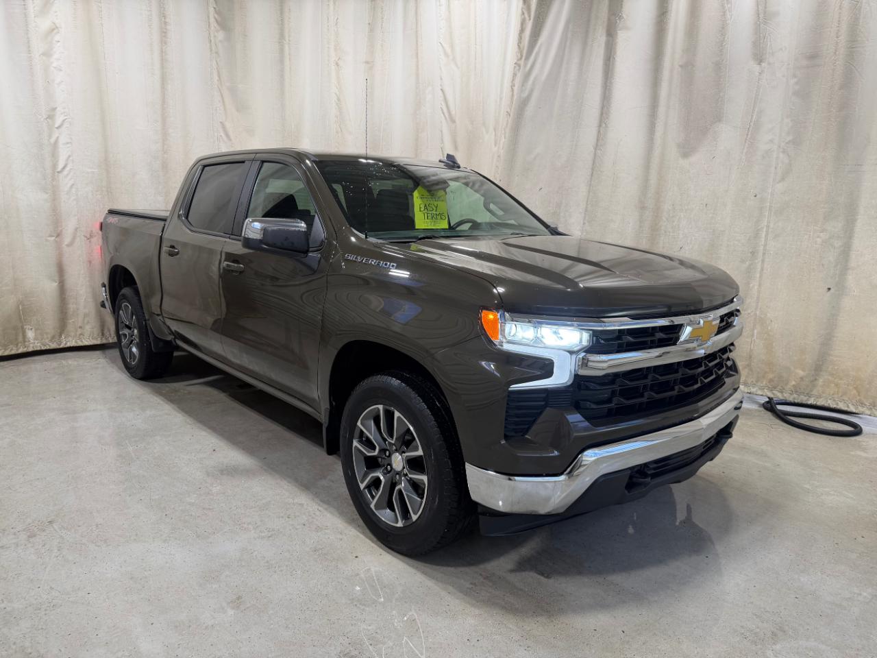 Chevrolet Silverado 1500 4WD Crew Cab 147" LT w/2FL 2023