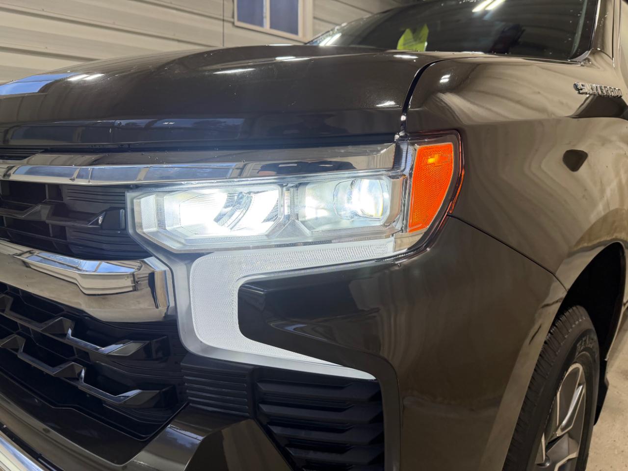 Chevrolet Silverado 1500 4WD Crew Cab 147" LT w/2FL 2023