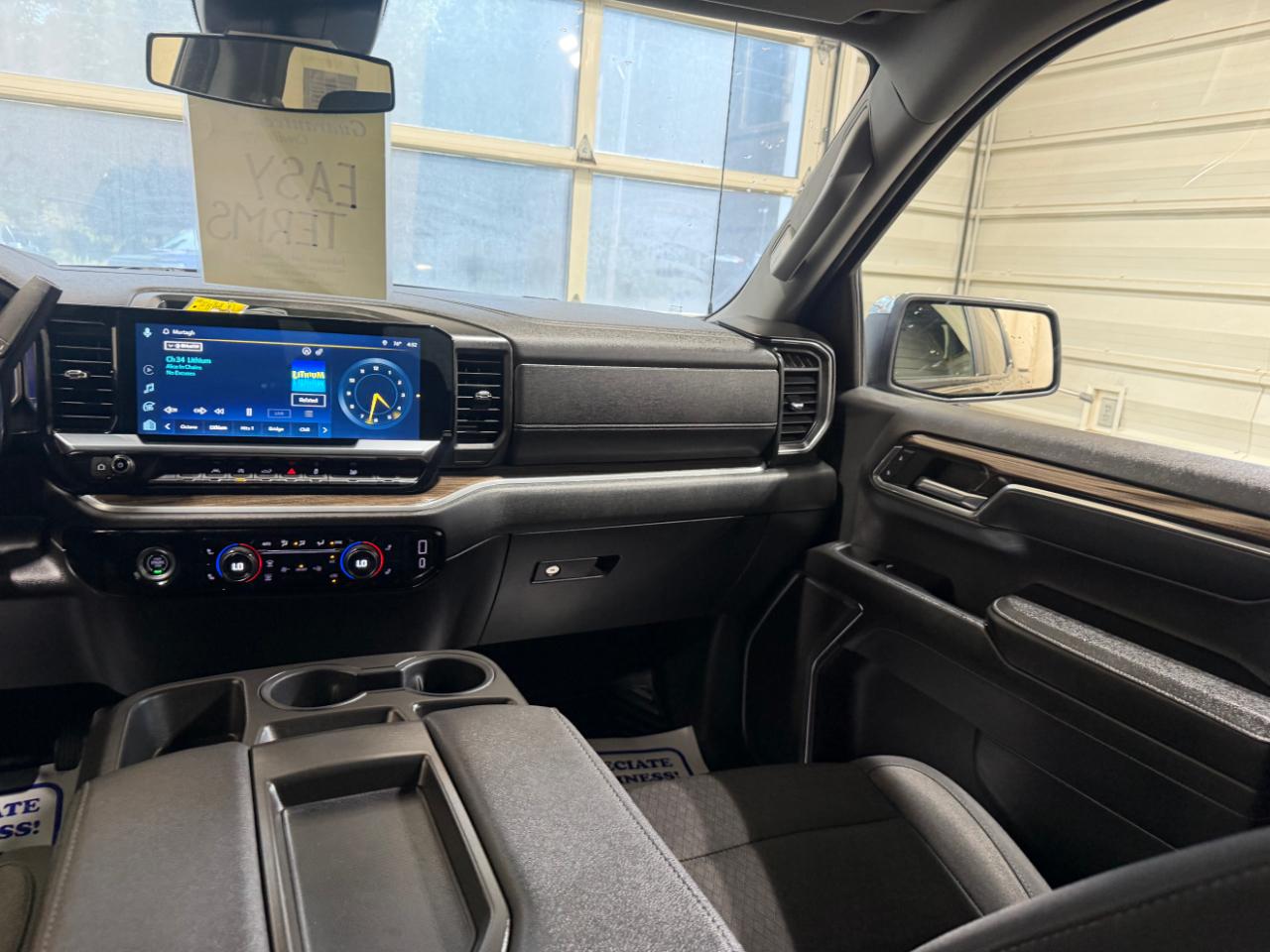 Chevrolet Silverado 1500 4WD Crew Cab 147" LT w/2FL 2023