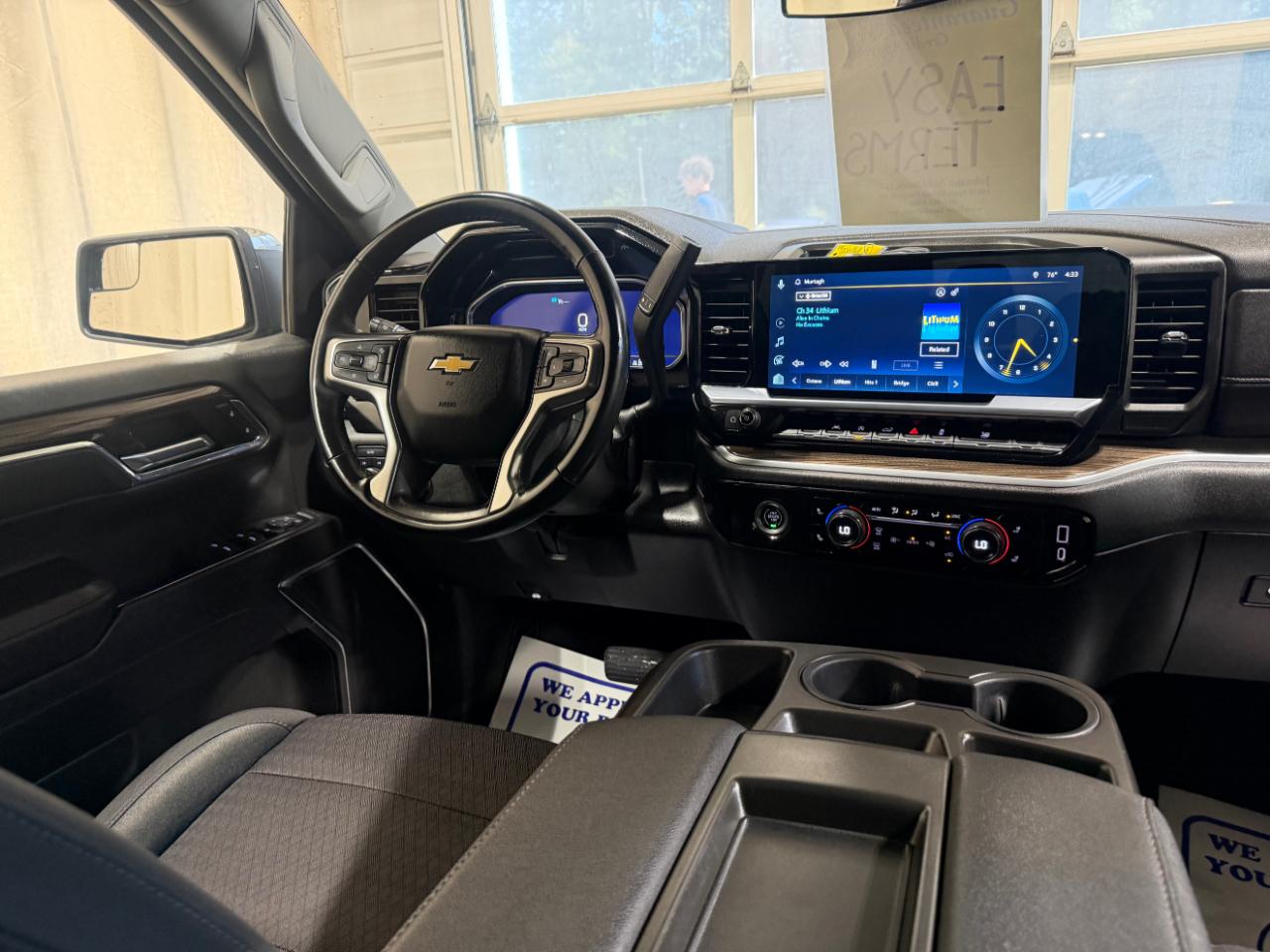 Chevrolet Silverado 1500 4WD Crew Cab 147" LT w/2FL 2023