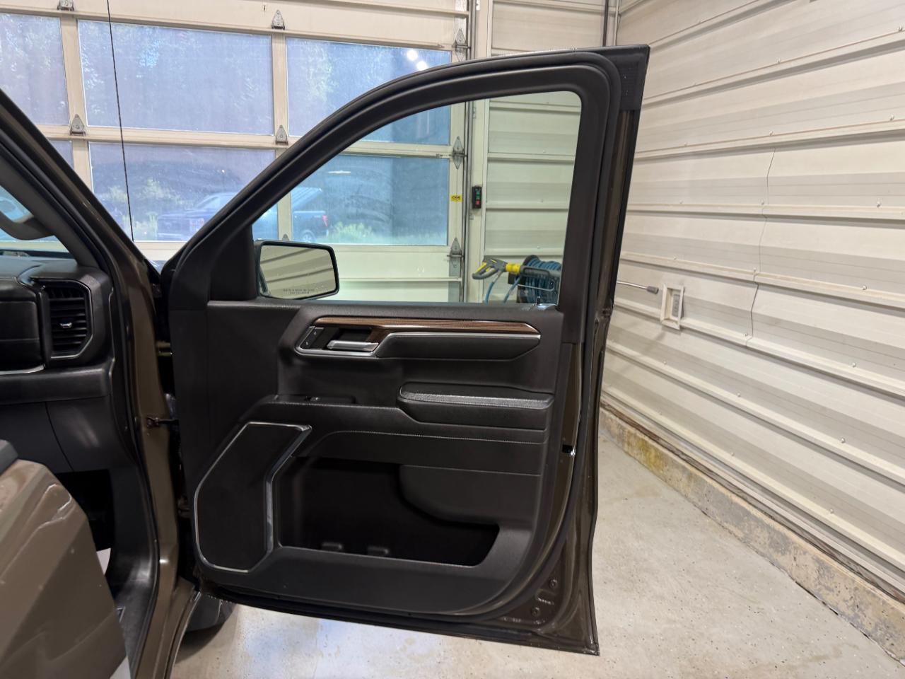 Chevrolet Silverado 1500 4WD Crew Cab 147" LT w/2FL 2023