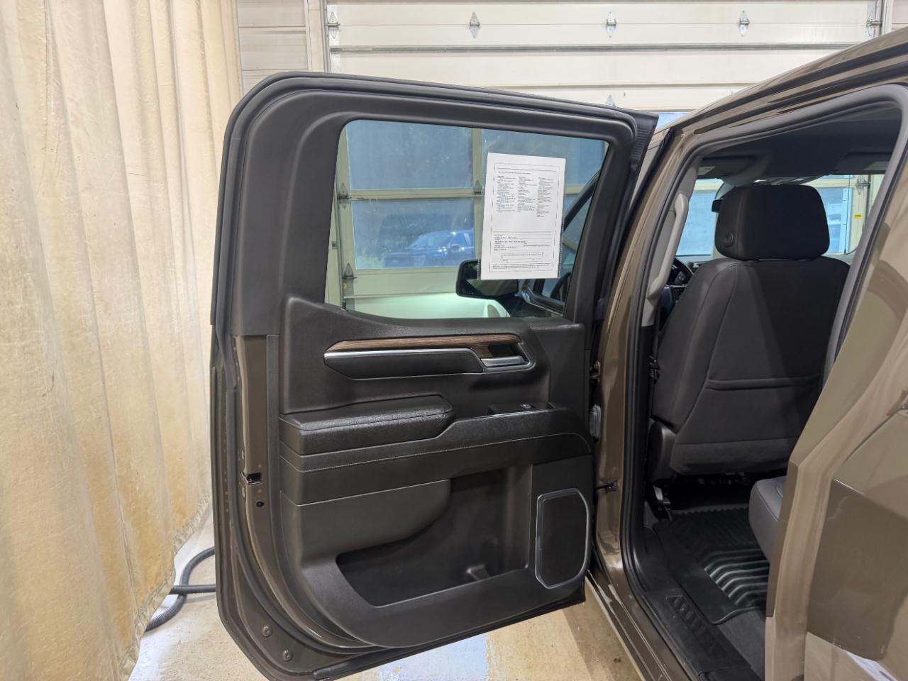 Chevrolet Silverado 1500 4WD Crew Cab 147" LT w/2FL 2023