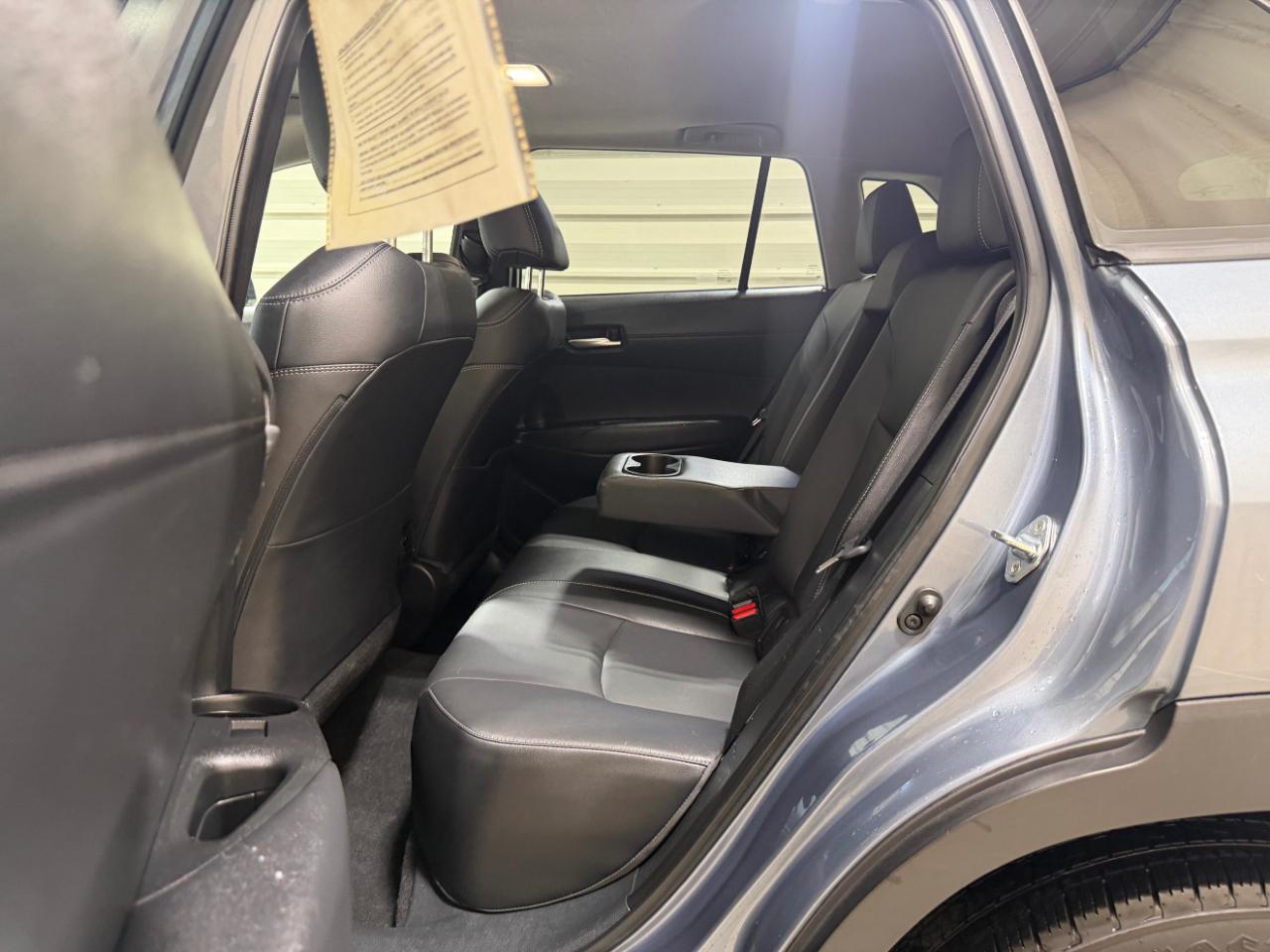 Toyota Corolla Cross XLE 4WD (Natl) 2022
