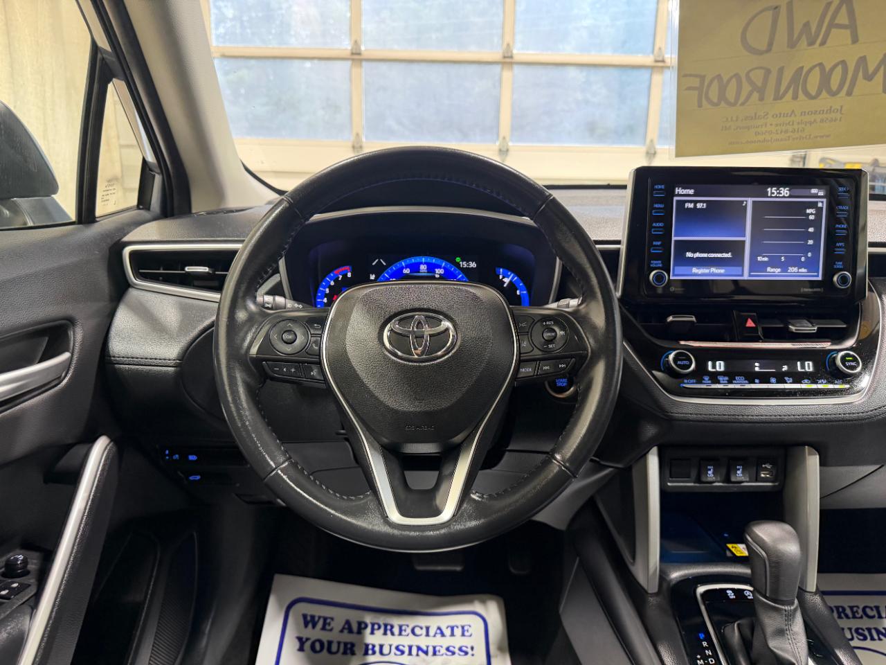 Toyota Corolla Cross XLE 4WD (Natl) 2022