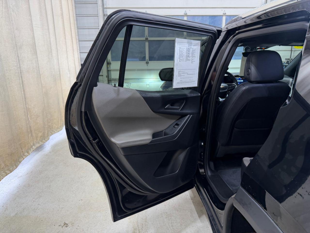 Chevrolet Equinox AWD 4dr LT w/2LT 2025