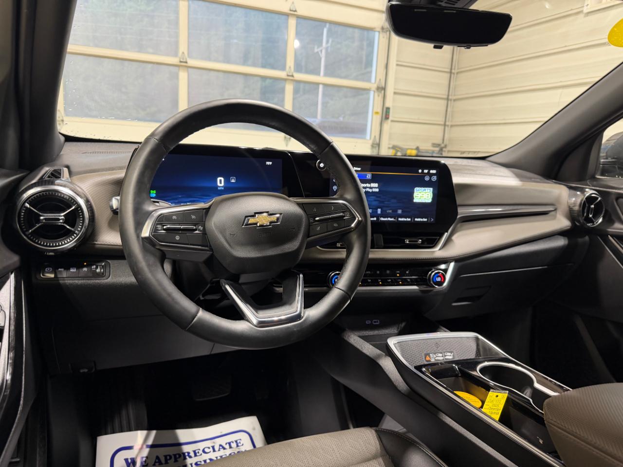 Chevrolet Equinox AWD 4dr LT w/2LT 2025
