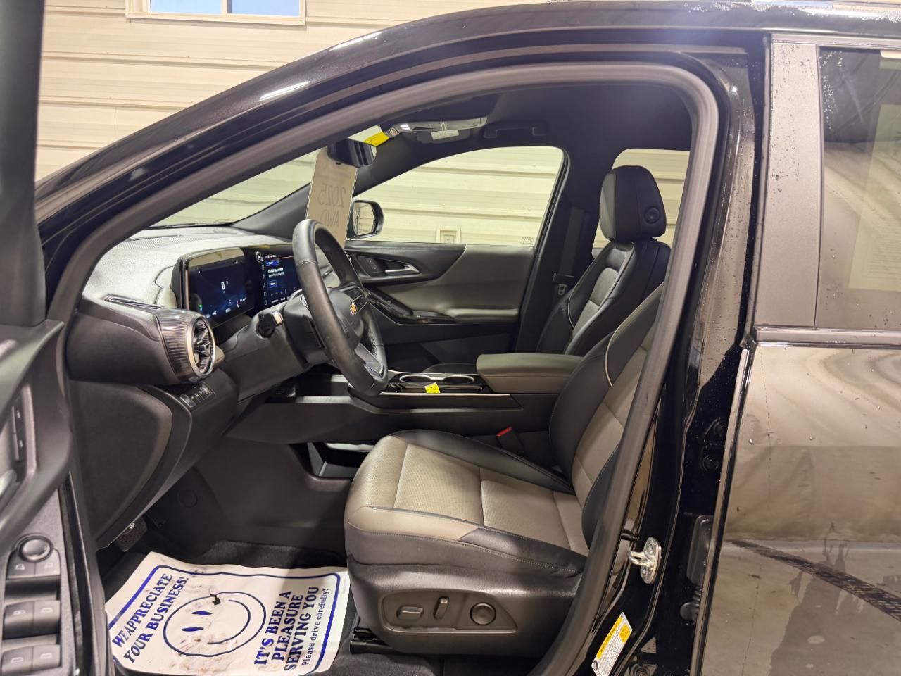 Chevrolet Equinox AWD 4dr LT w/2LT 2025