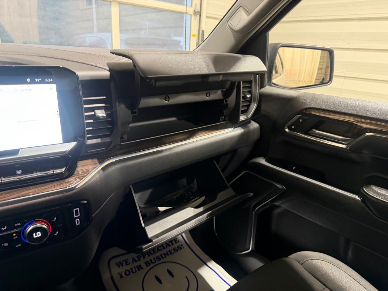 GMC Sierra 1500 4WD Crew Cab 147" Elevation w/3VL 2024