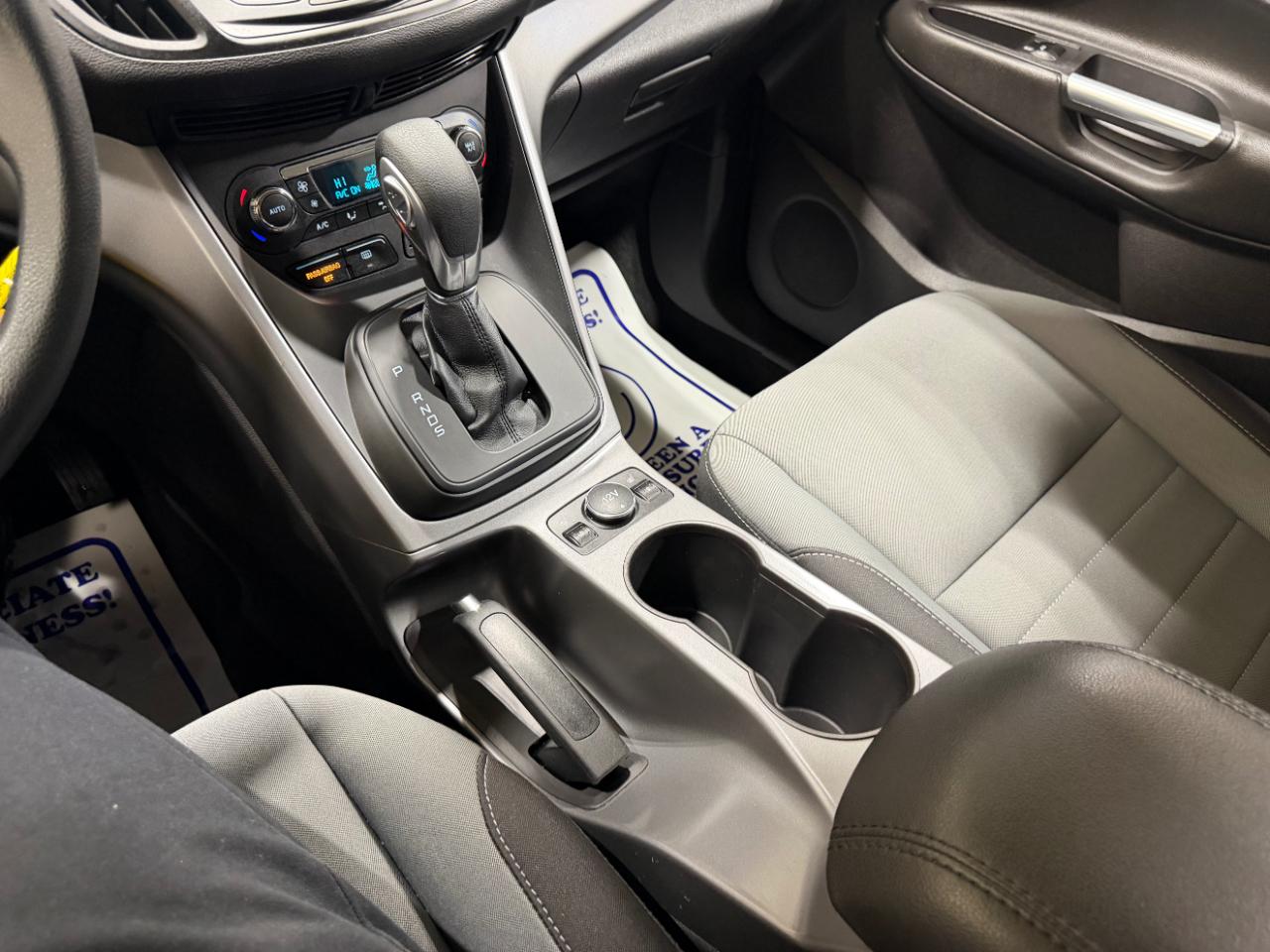 Ford Escape 4WD 4dr SE 2016