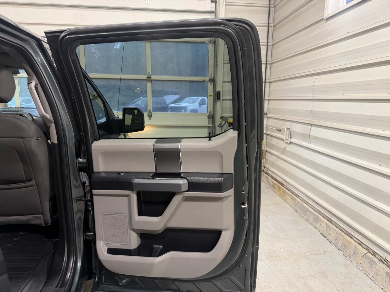 Ford F-150 XLT 4WD SuperCrew 5.5' Box 2018