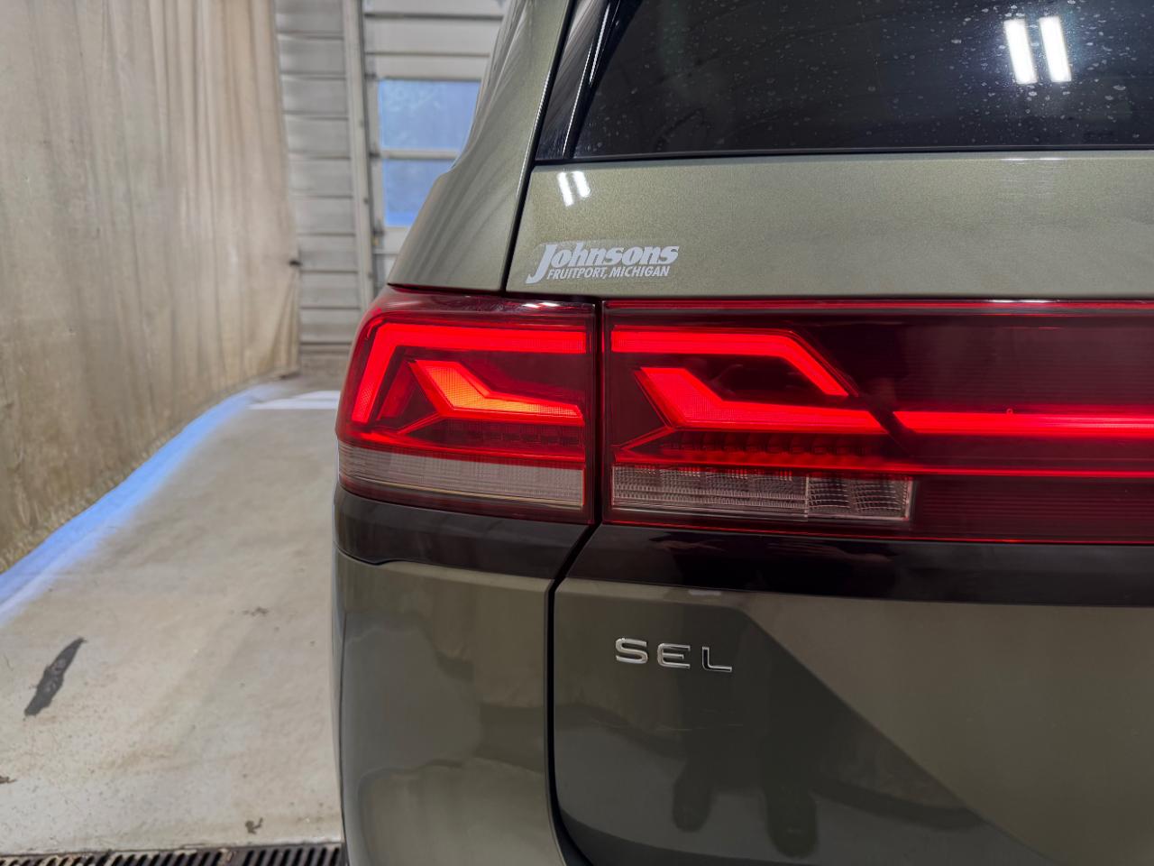Volkswagen Atlas 2.0T Peak Edition SEL 4MOTION 2024