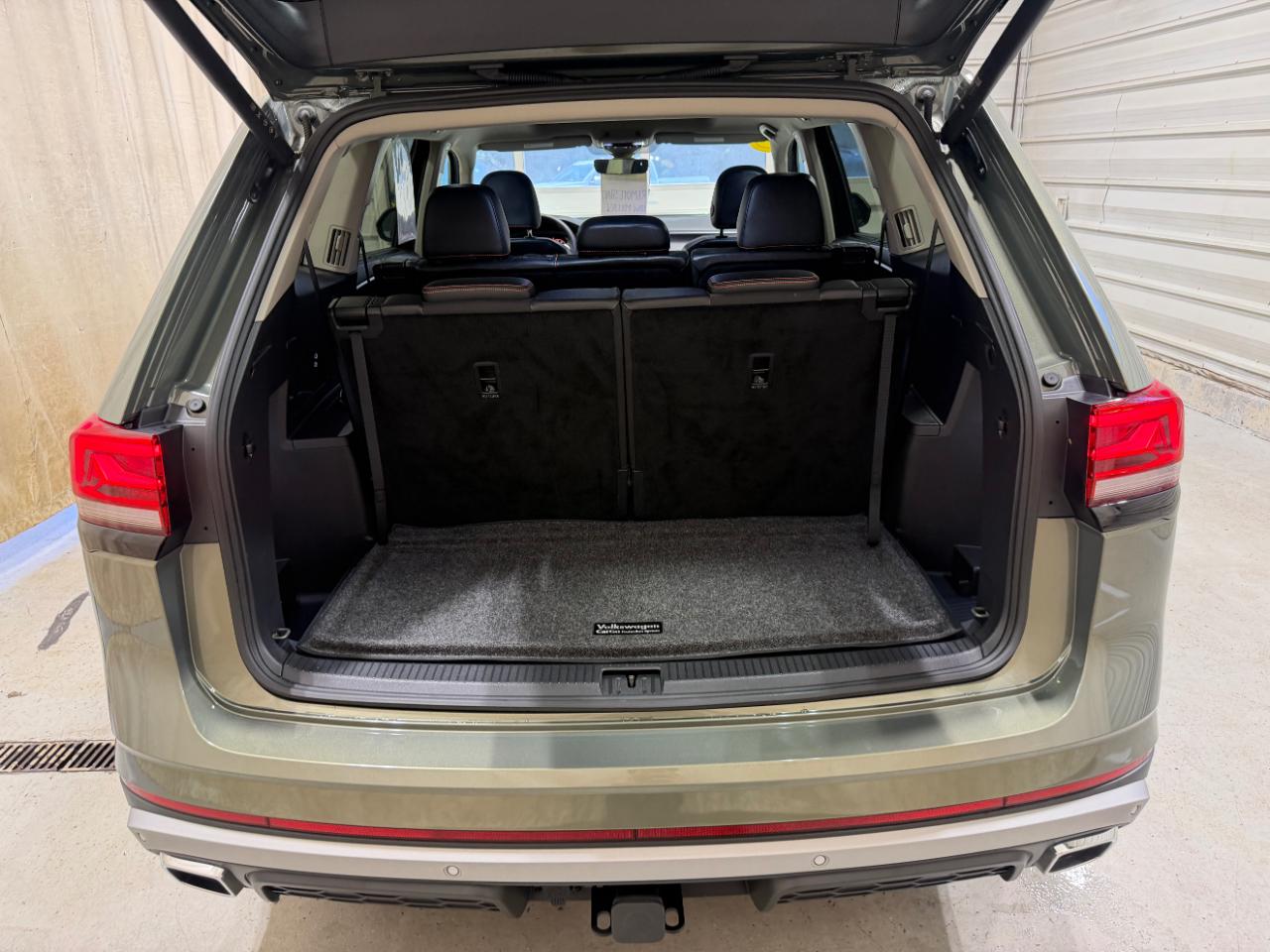 Volkswagen Atlas 2.0T Peak Edition SEL 4MOTION 2024