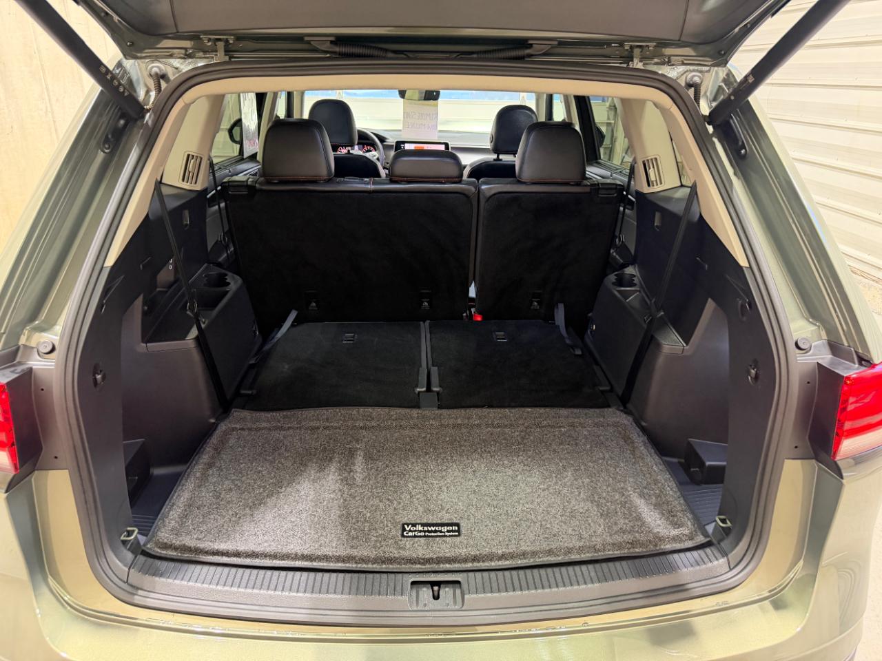 Volkswagen Atlas 2.0T Peak Edition SEL 4MOTION 2024