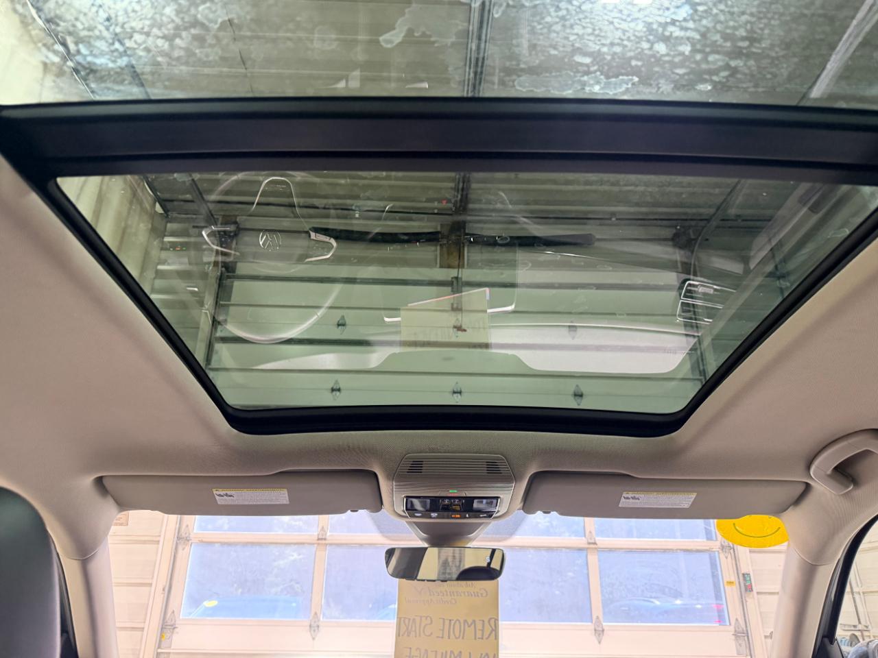 Volkswagen Atlas 2.0T Peak Edition SEL 4MOTION 2024