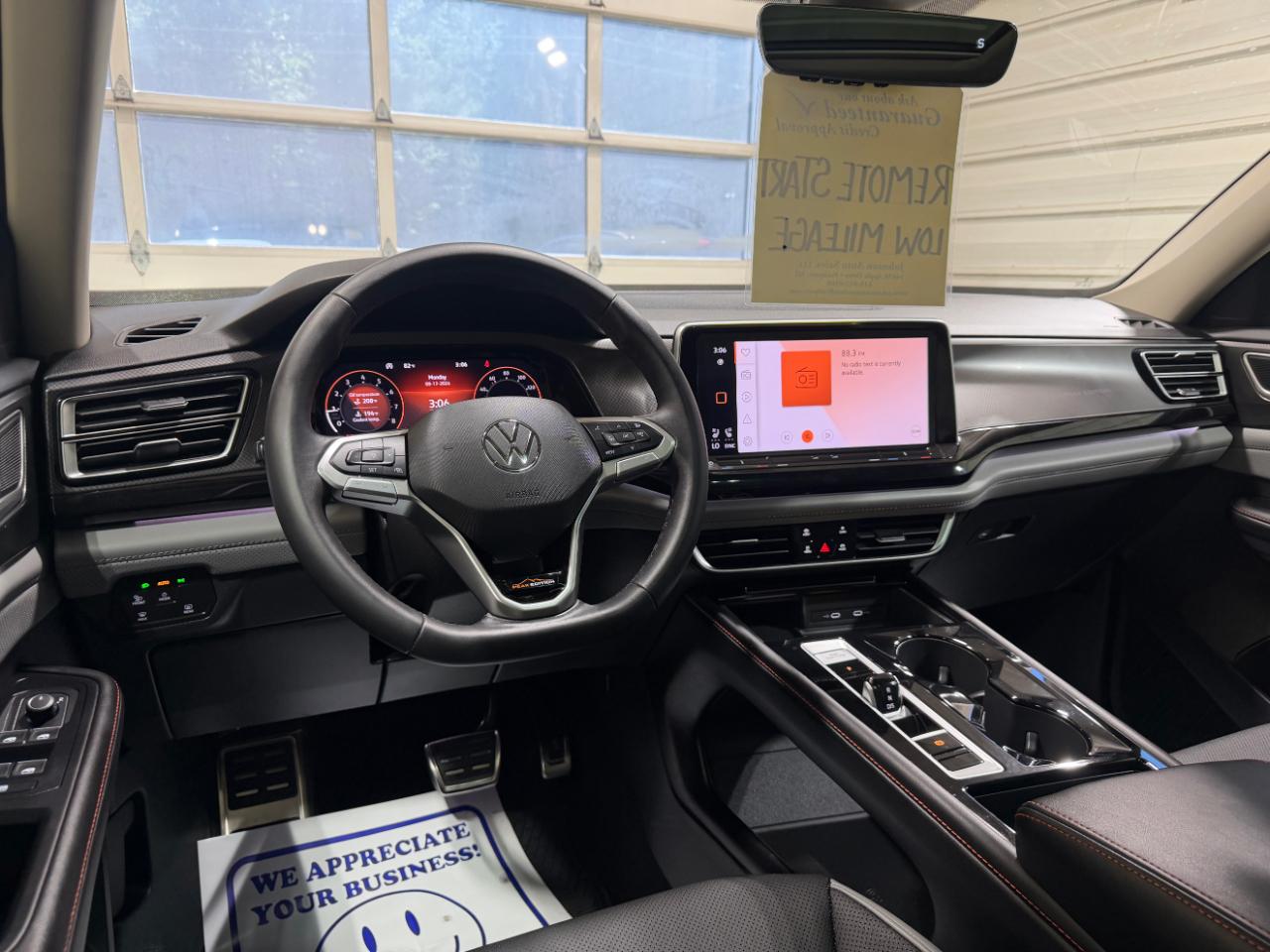 Volkswagen Atlas 2.0T Peak Edition SEL 4MOTION 2024