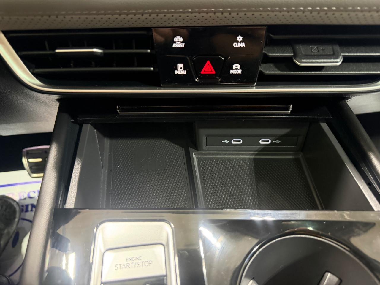 Volkswagen Atlas 2.0T Peak Edition SEL 4MOTION 2024