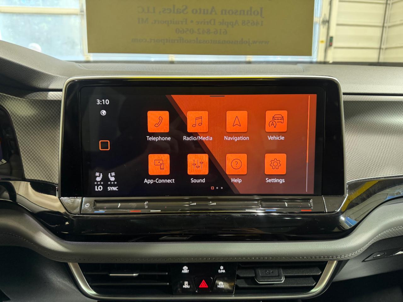 Volkswagen Atlas 2.0T Peak Edition SEL 4MOTION 2024