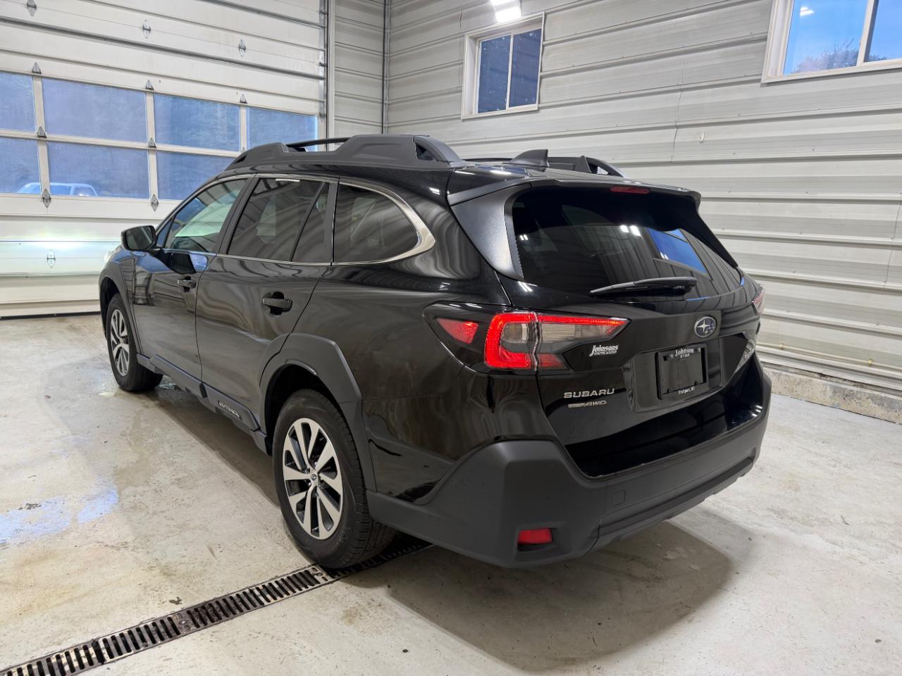 Subaru Outback Premium CVT 2023