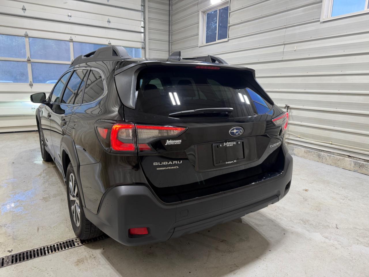 Subaru Outback Premium CVT 2023