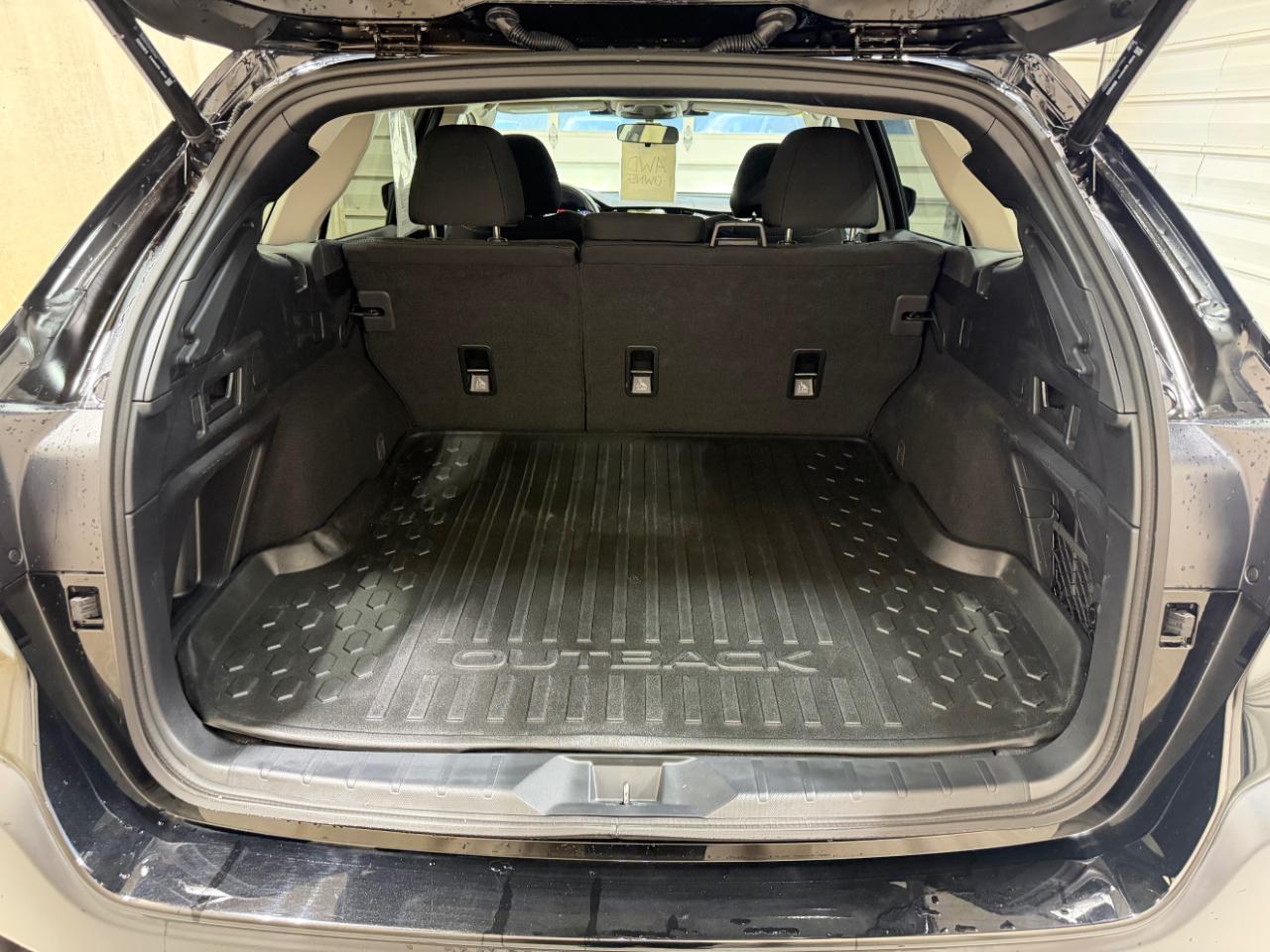 Subaru Outback Premium CVT 2023