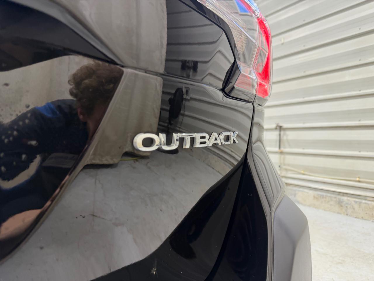 Subaru Outback Premium CVT 2023