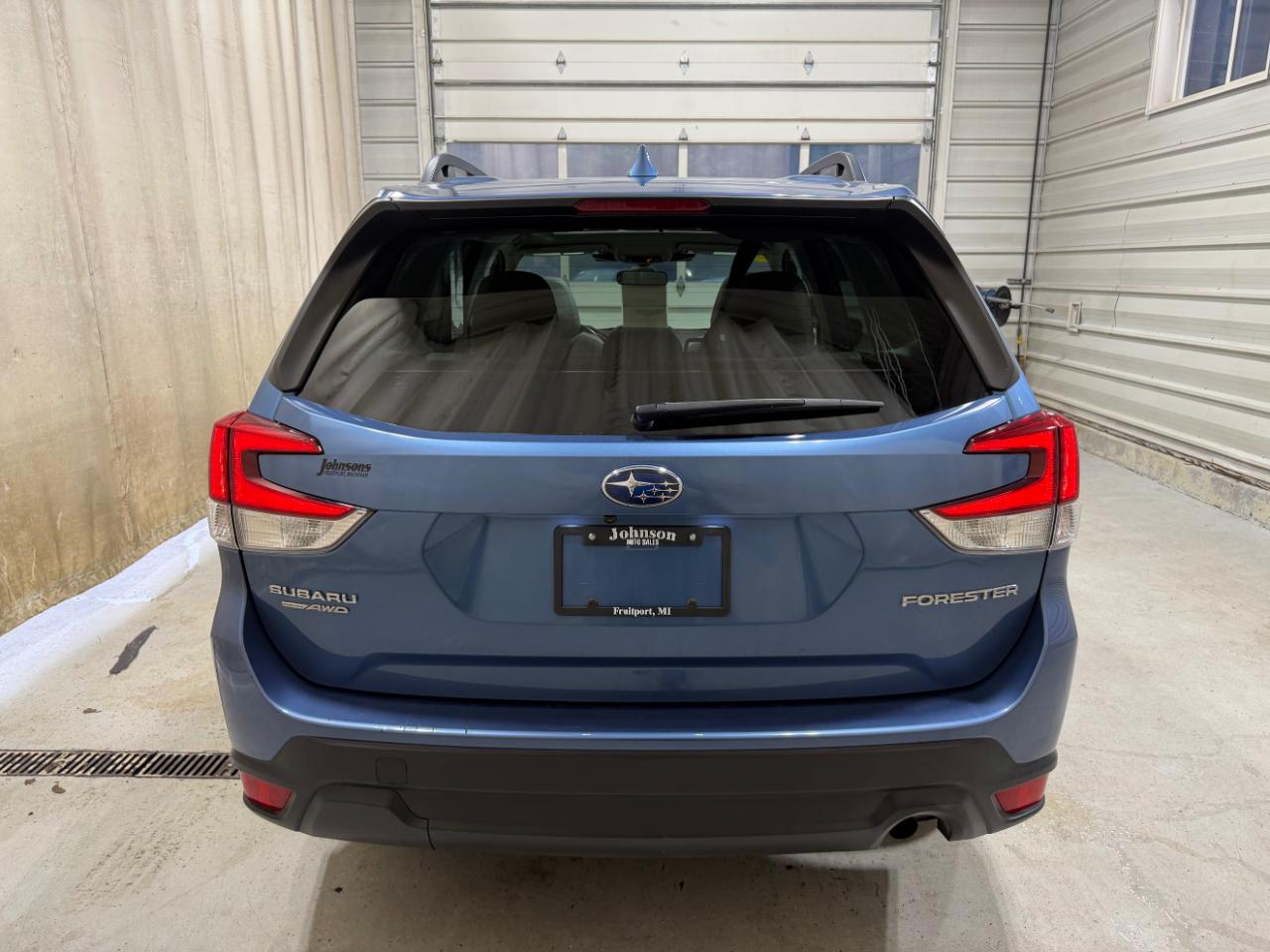 Subaru Forester Premium CVT 2023